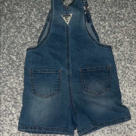 OshKosh B'gosh Blue Denim Overalls with Pink Floral Accents Size 5T - Picture 5 of 7